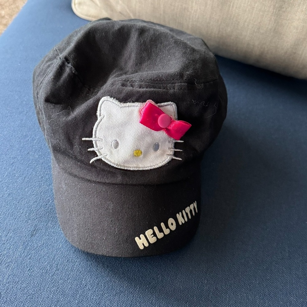 Hello‎ Kitty Sanrio Yourth Girl Hat Black Elastic Adjustable Army Cap Style